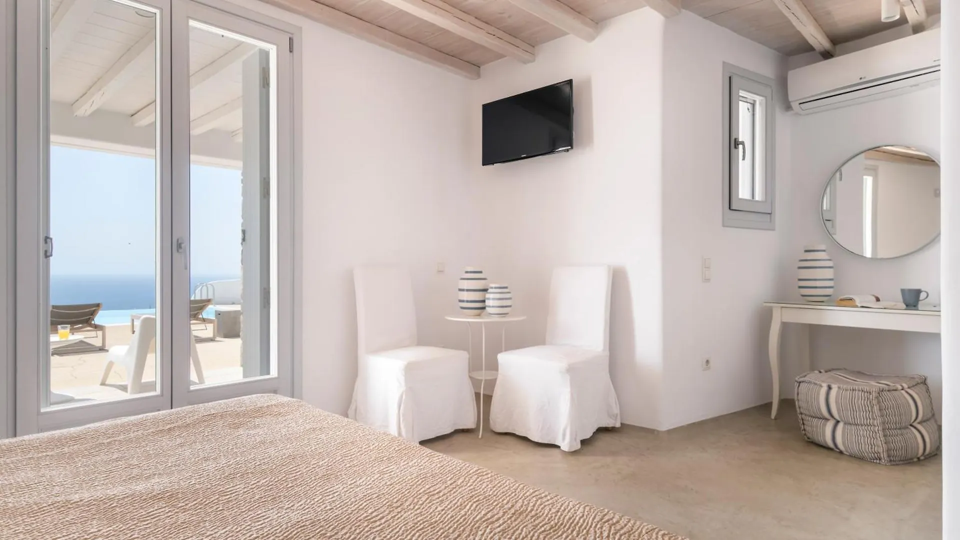 Luxury Villa With Stunning Views Above Kalo Livadi Mykonos Town