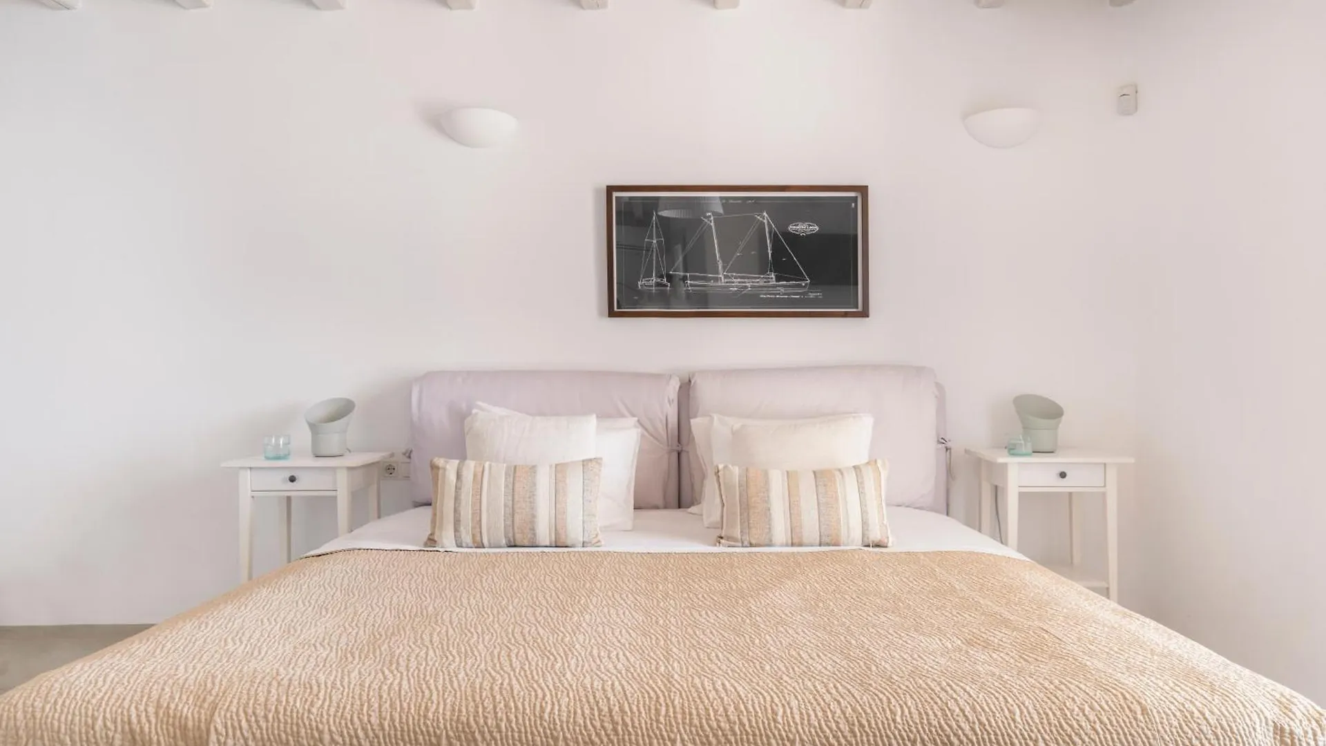 Luxury Villa With Stunning Views Above Kalo Livadi Mykonos Town Griechenland