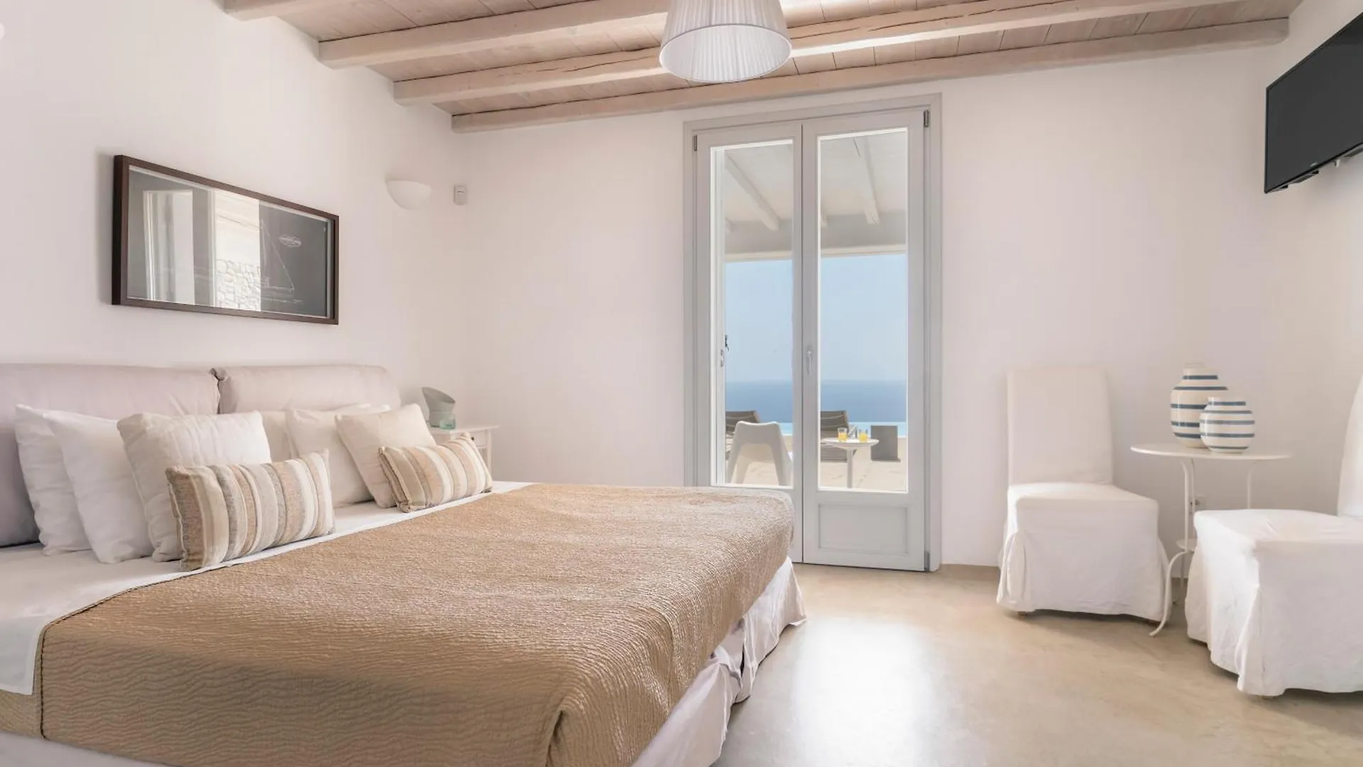 Luxury Villa With Stunning Views Above Kalo Livadi Mykonos Town