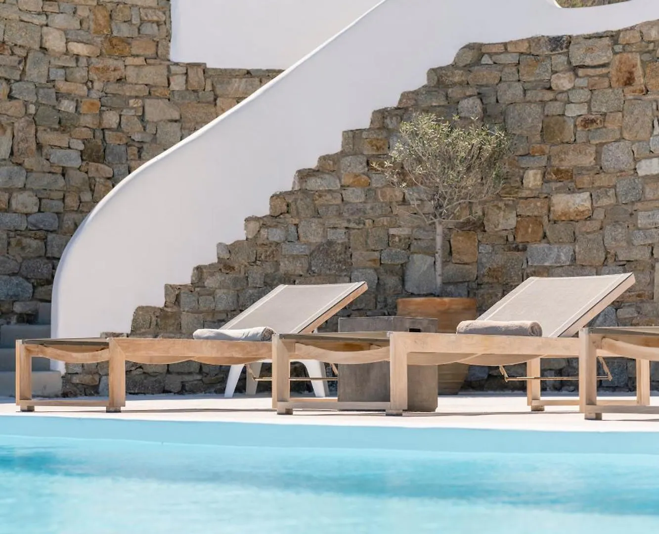 Luxury Villa With Stunning Views Above Kalo Livadi Mykonos Town